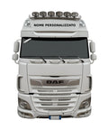 Adesivo Parasole Frontale Personalizzato per Camion DAF | Scritta Autista/Azienda 17cm Altezza | Vinile Professionale Resistente | Facile Applicazione