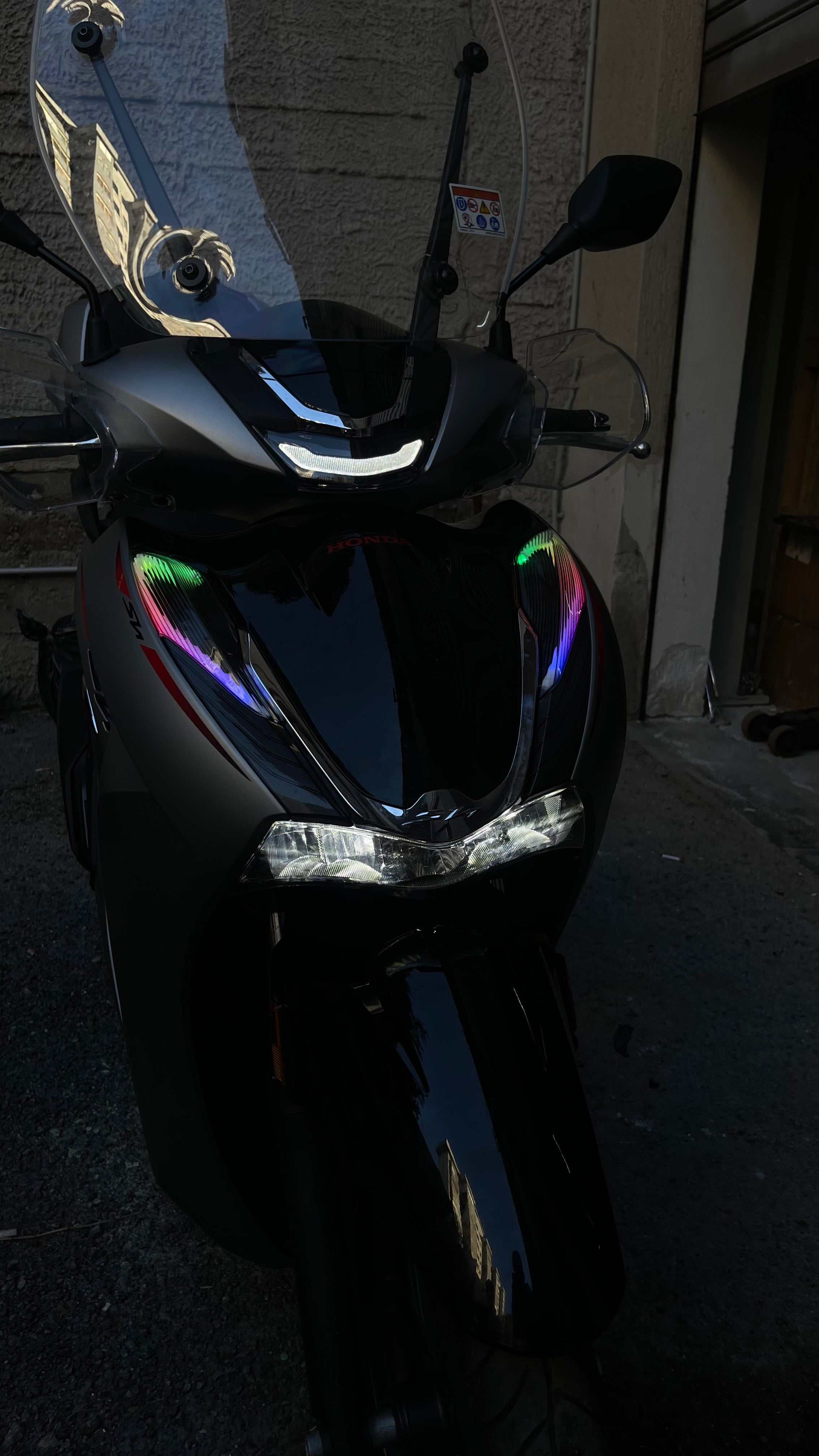Frecce Dinamiche RGB per Honda SH 125/150/350 dal 2020 al 2025